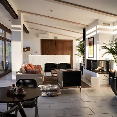 Mas Montbrio Belvedere 坎布里尔斯